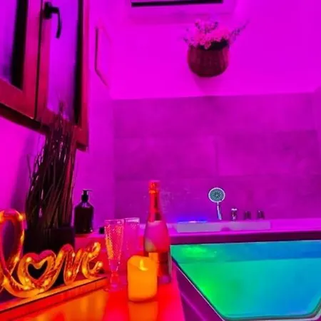 Cantos With Jacuzzi アパート ロンダ