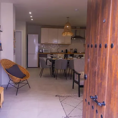 Apartamento Cantos With Jacuzzi