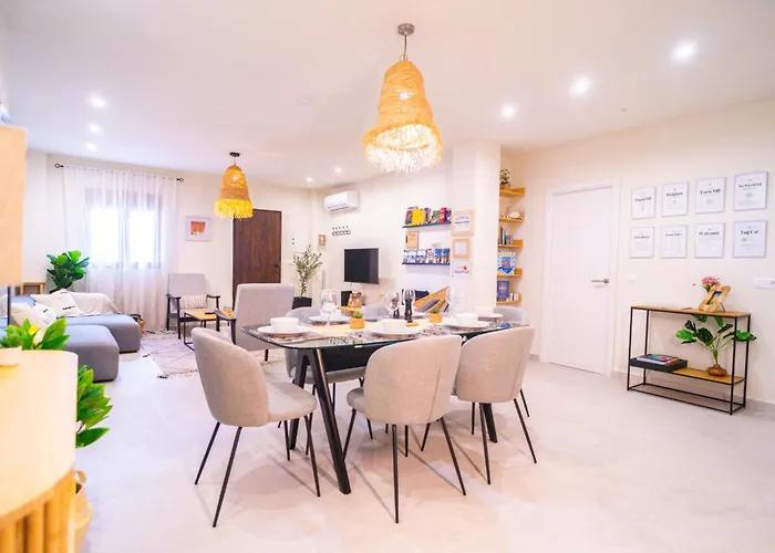 Cantos With Jacuzzi *