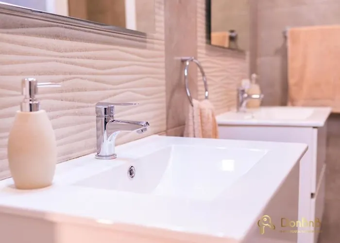 Cantos With Jacuzzi Apartment